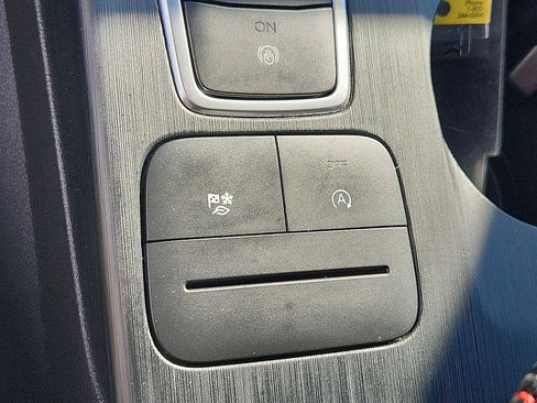 Used 2025 Ford Escape ST-Line Select image 24
