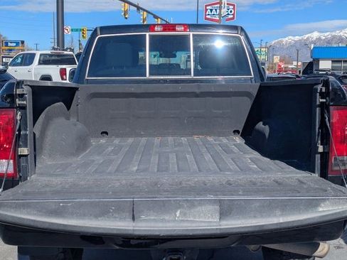 Used 2015 RAM 3500 Tradesman w/ Chrome Appearance Group AWD/4WD image 7