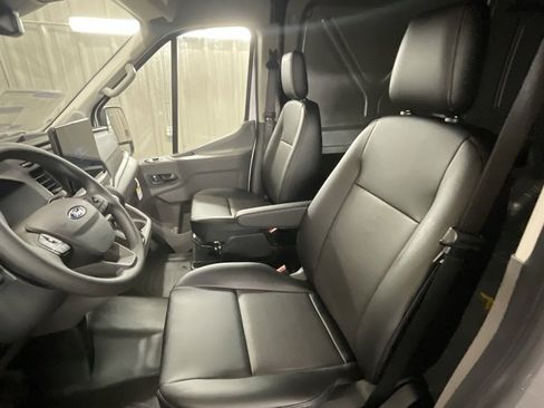 New 2026 Ford Transit 250 148 Medium Roof image 10