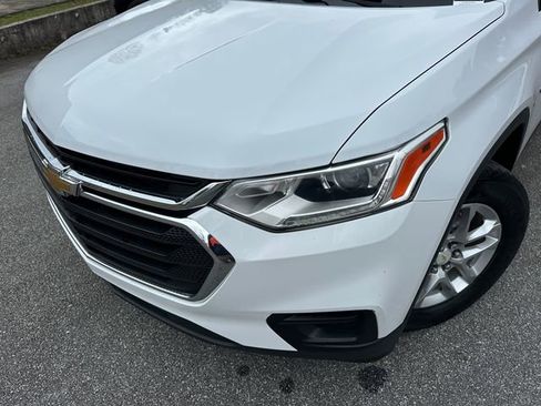 Used 2018 Chevrolet Traverse LS image 9