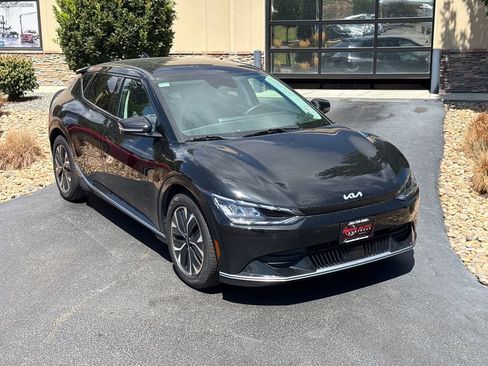 Used 2024 Kia EV6 Wind AWD/4WD image 26