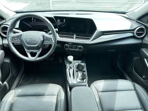 Certified 2025 Chevrolet Trax ACTIV w/ Driver Confidence Package FWD image 14