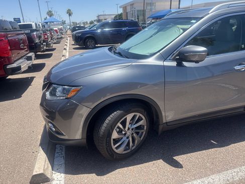 Used 2015 Nissan Rogue SL w/ SL Premium Package FWD image 7
