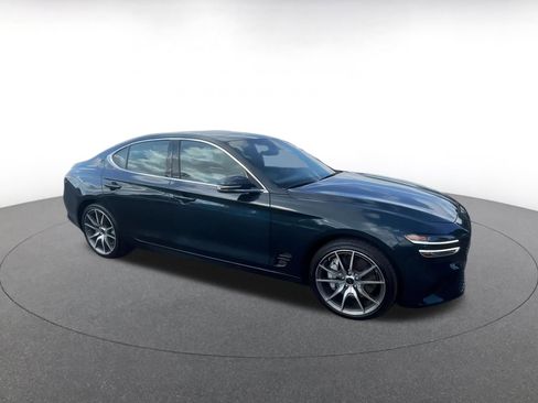 Used 2025 Genesis G70 2.5T image 2