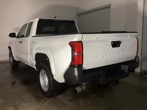 Used 2025 Toyota Tacoma SR w/ Towing Package image 7