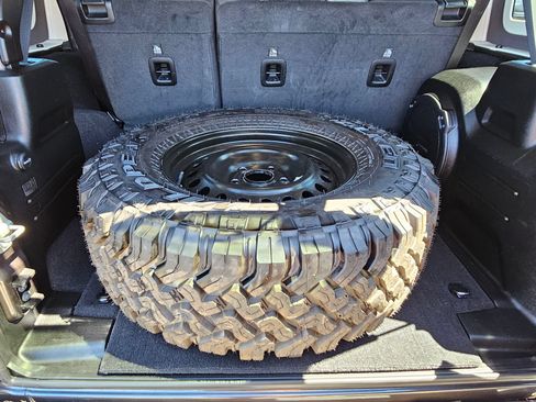 Used 2023 Jeep Wrangler Unlimited Rubicon 4xe w/ Cold Weather Group AWD/4WD image 25