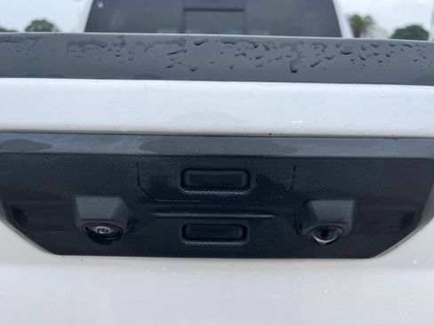 Used 2025 Chevrolet Silverado 1500 LTZ w/ Technology Package AWD/4WD image 8