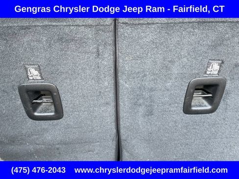 Used 2023 Jeep Wrangler Unlimited Sport AWD/4WD image 32