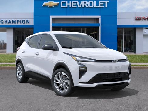 New 2027 Chevrolet Bolt LT w/ Comfort Package FWD image 7