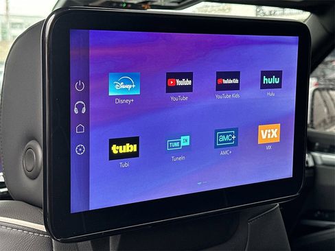 Certified 2025 Cadillac Escalade Sport w/ Touring Package image 29