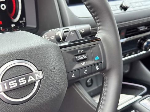 New 2026 Nissan Rogue Platinum image 29