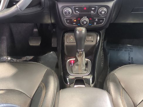 Certified 2018 Jeep Compass Limited w/ Navigation Group image 19