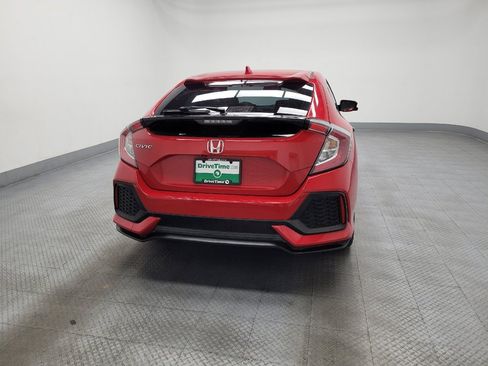 Used 2018 Honda Civic EX image 7