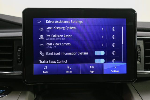 Used 2023 Ford Explorer XLT w/ Equipment Group 202A AWD/4WD image 23