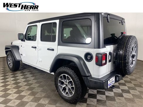 Used 2026 Jeep Wrangler Unlimited Sport AWD/4WD image 25