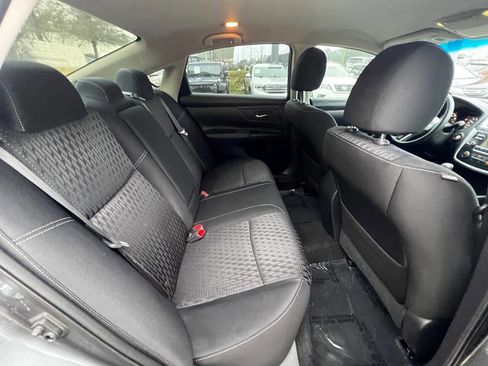 Used 2016 Nissan Altima 2.5 S w/ Power Driver Seat Package image 10