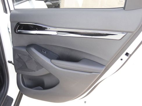 Used 2022 Kia Seltos EX AWD/4WD image 10
