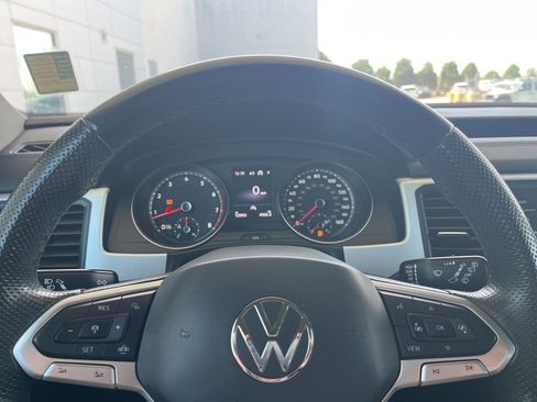 Used 2021 Volkswagen Atlas SE AWD/4WD image 12