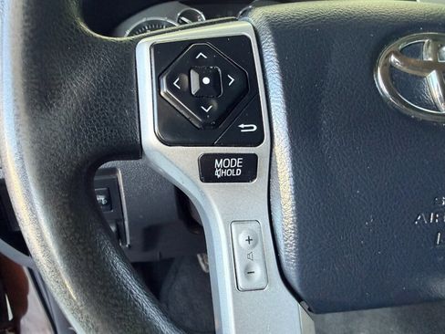 Used 2017 Toyota Tundra SR5 RWD image 19