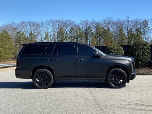 Used 2026 Cadillac Escalade Platinum Sport image 5