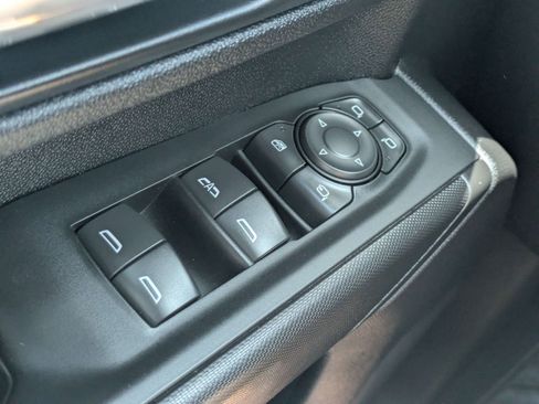Used 2026 Chevrolet Silverado 2500 Custom w/ Custom Value Package AWD/4WD image 21