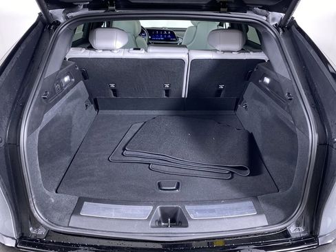 Certified 2024 Cadillac Lyriq Sport AWD/4WD image 29