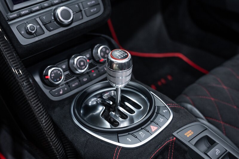 Used 2011 Audi R8 V10 AWD/4WD image 51