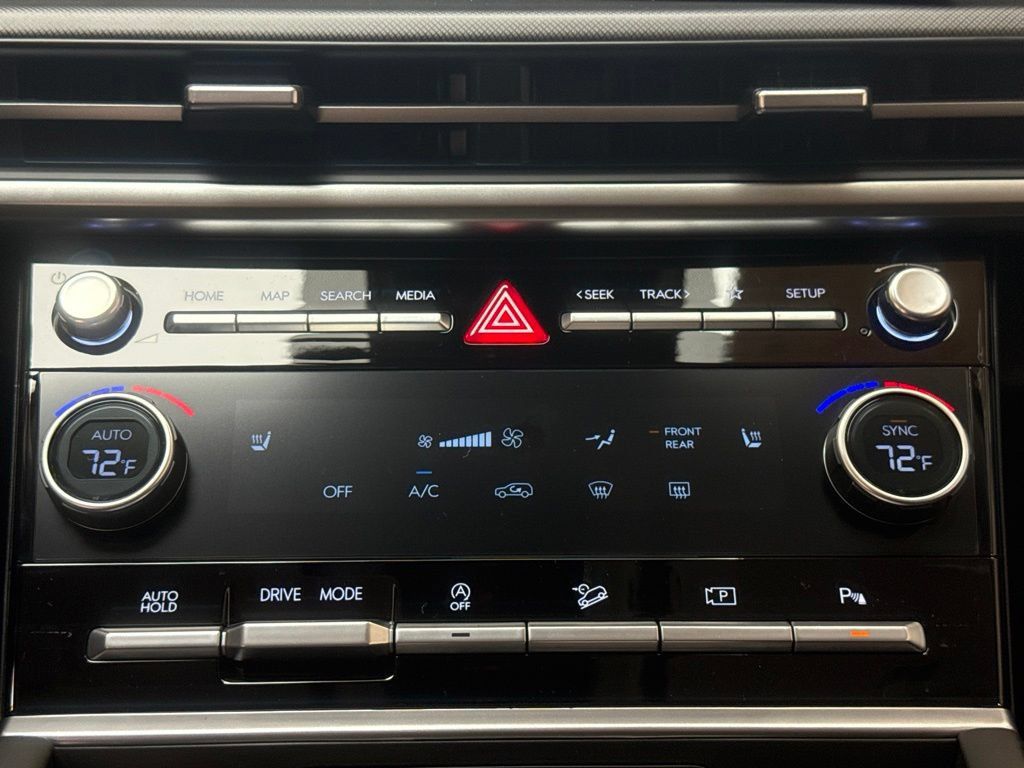 New 2027 Hyundai Santa Fe SEL FWD image 16