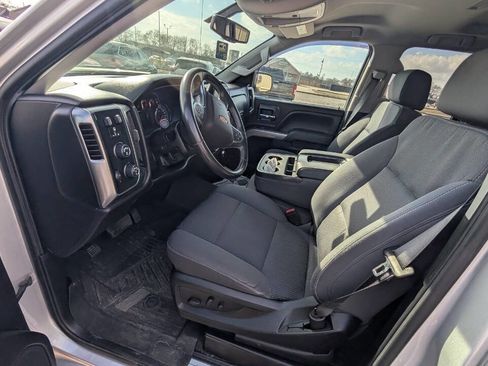 Used 2019 Chevrolet Silverado 1500 LT w/ All Star Edition image 24