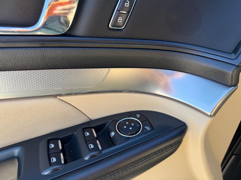 Used 2017 Ford Explorer 4WD image 31