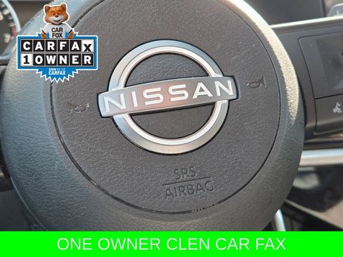 Used 2024 Nissan Pathfinder SV image 24