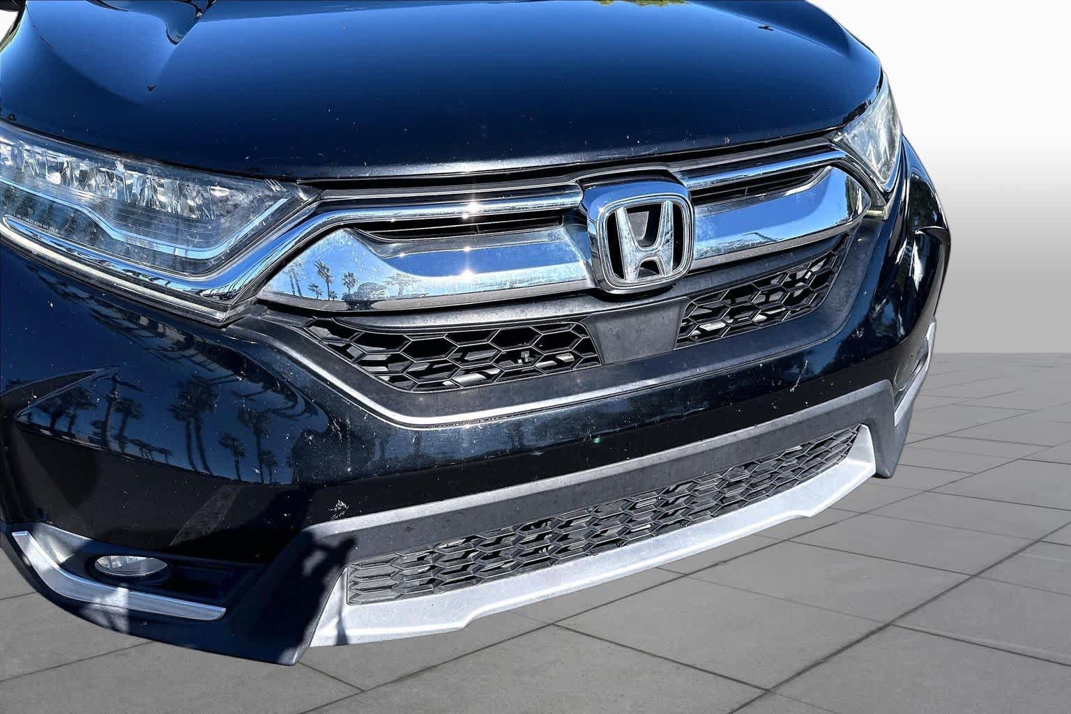Used 2017 Honda CR-V Touring image 29