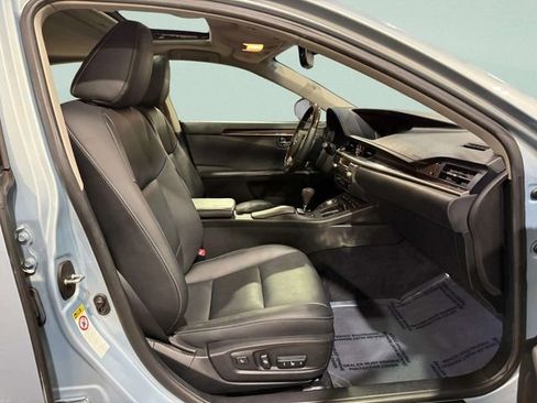 Used 2013 Lexus ES 350 image 30