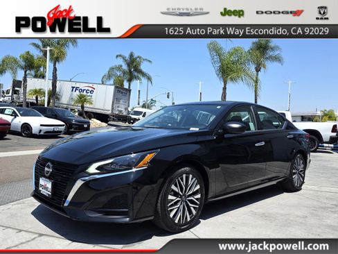 Used 2024 Nissan Altima 2.5 SV image 1