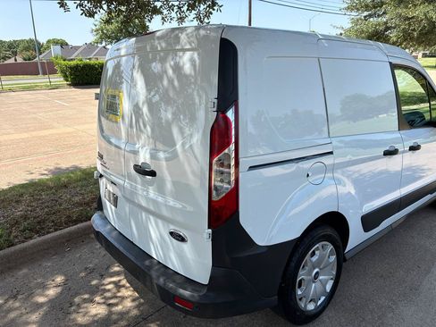 Used 2015 Ford Transit Connect XL FWD image 7