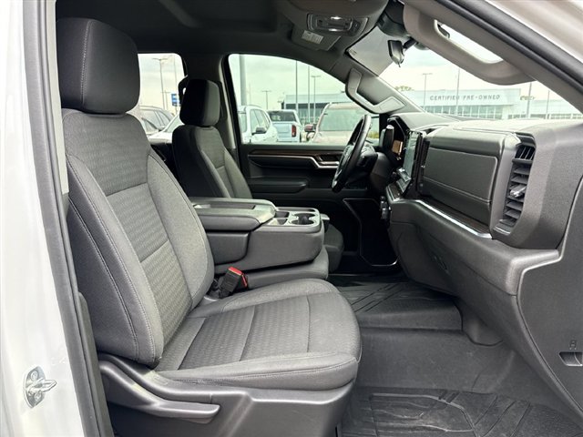 Certified 2022 Chevrolet Silverado 1500 LT w/ All Star Edition Plus AWD/4WD image 30