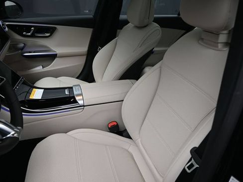 New 2026 Mercedes-Benz C 300 Sedan image 33
