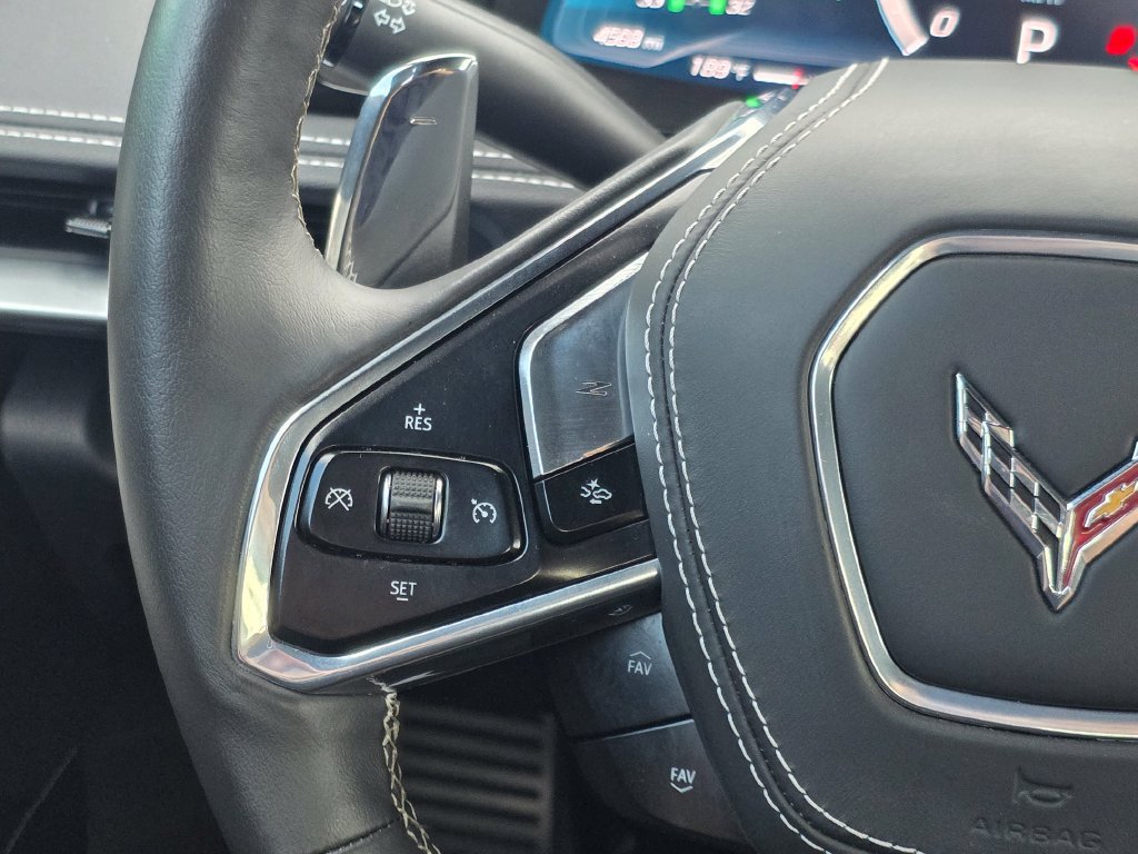 Used 2025 Chevrolet Corvette Z06 RWD image 25