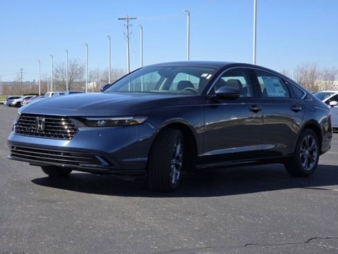 New 2026 Honda Accord EX-L image 9