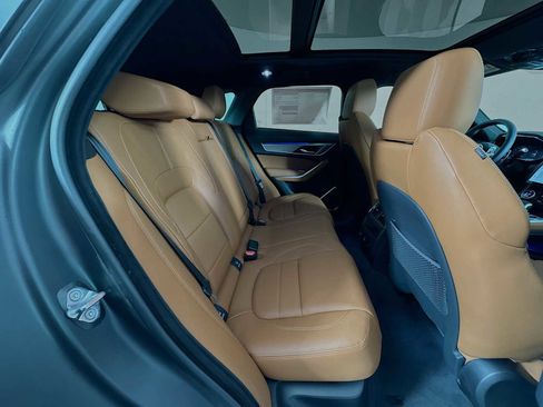 New 2026 Jaguar F-PACE R-Dynamic S image 27