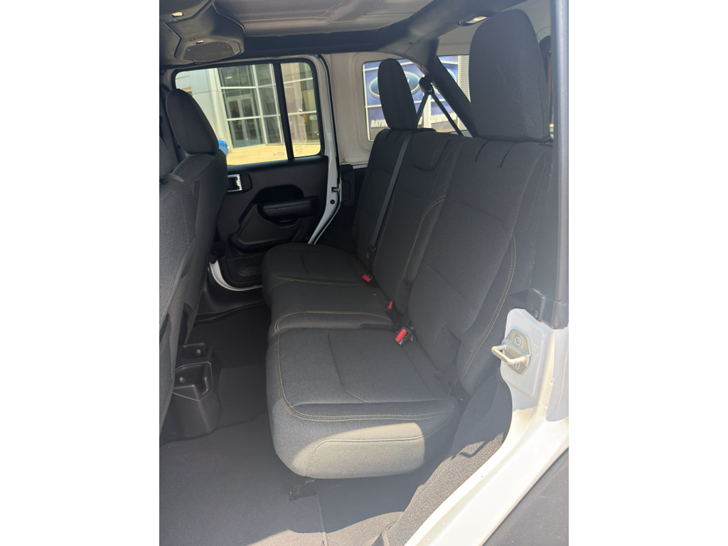 Used 2024 Jeep Wrangler Unlimited Sport AWD/4WD image 12
