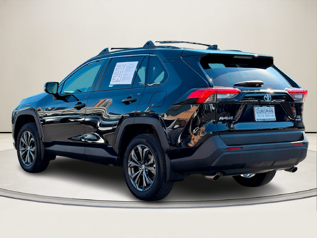 Used 2024 Toyota RAV4 XLE Premium w/ Weather Package AWD/4WD image 3