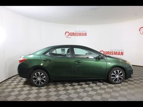 Used 2015 Toyota Corolla LE image 11