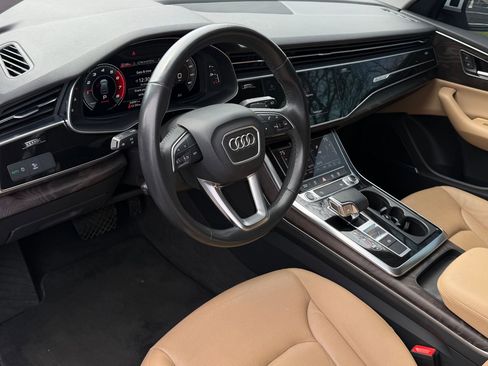 Used 2021 Audi Q8 Premium Plus w/ Premium Plus Package image 4