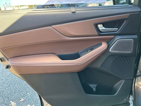 New 2026 Acura MDX SH-AWD image 21