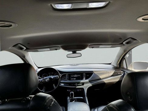 Used 2019 Buick Enclave Essence image 46