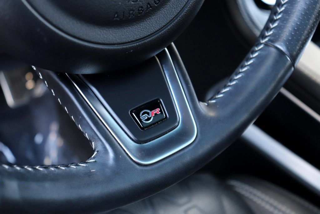 Used 2020 Jaguar F-PACE SVR AWD/4WD image 51