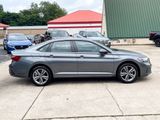 Used 2022 Volkswagen Jetta SE image 4