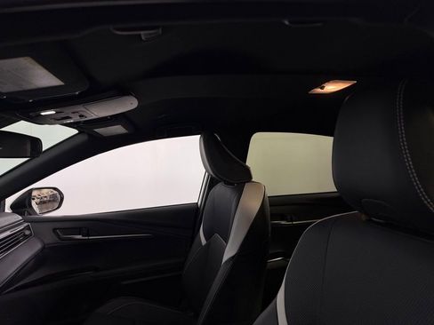 Used 2025 Toyota Camry SE image 22