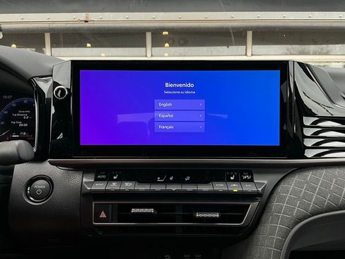 Used 2026 Toyota Camry XLE image 24